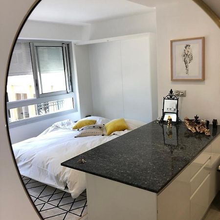 Cocoon Paris La Defense Lägenhet Courbevoie Exteriör bild